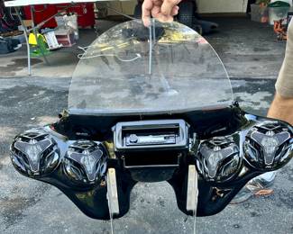 Motorcycle Memphis Shades Batwing Fairing