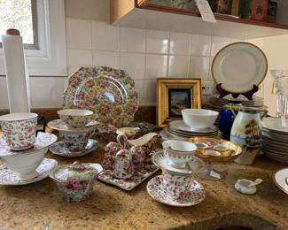 Floral Chintz Tea Cup & Saucer Sets.