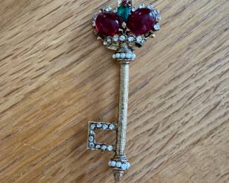 Sample of Costume Jewelry - HUGE Selection. 