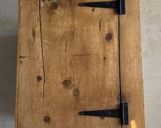 Antique Mike Bell Pine Dough Bin. Measures 29" W x 19" D x 27" H. Photo 2 of 4. 