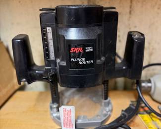 Skil Plunge Router. 