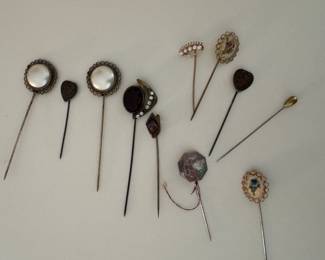 Vintage Hat Pins / Stickpins.