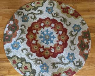 4'D Hand-Hooked Wool Rug. 