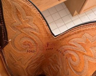 Size 10.5D Justin Leather Cowboy Boots. Photo 2 of 2.