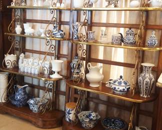 These Drexel shelving units are not for sale. So sorry.

Display only.
