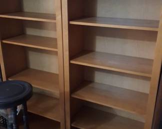 We have four of these bookshelves, Thomasville, Maple.