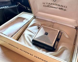 Standard Radio Corporation Micronic Ruby radio