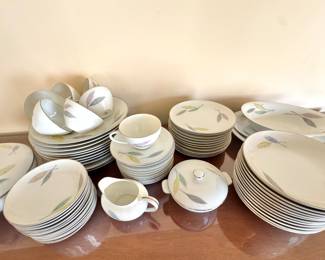 Vintage Delice L&M Fine China Japan – Complete Dinnerware Set with Leaf Pattern