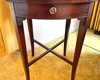 Vintage Johanner Mahogany Side Table with Glass Top & Drawer – Collectible Accent Furniture