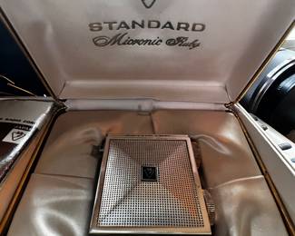 Standard Radio Corporation Micronic Ruby radio