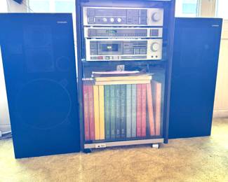 Pioneer Stereo System with Turntable & Receiver – Retro Hi-Fi Audio Cabinet (works)