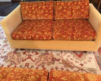 Modern loveseats