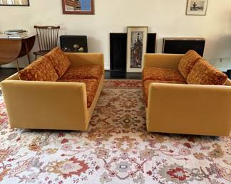 Modern loveseats