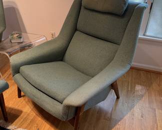 Folke Ohlsson for Dux Mid-Century Modern lounge chair - one of two