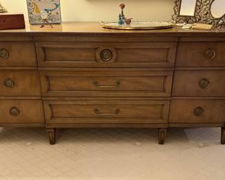 Henredon Dresser & Mirror