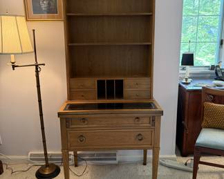 MCM Baker Milling Rd. Desk