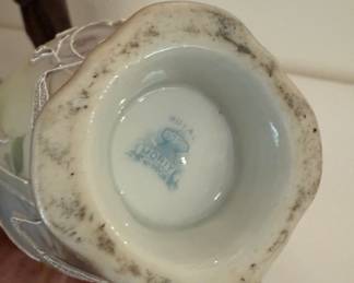 Antique Mariage Jar