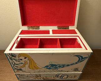 Vintage Jewelry Box