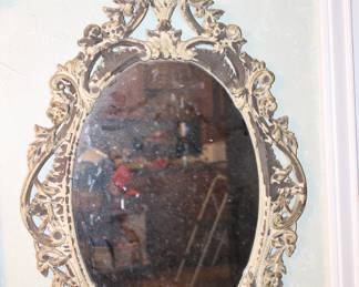wall mirror