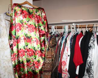 ladies clothes