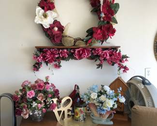 Artificial Floral Decor 
