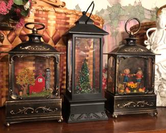 Holiday Lighted Lanterns with Lights and Swirling Glitter