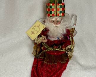 Mark Roberts Santa with Presents 