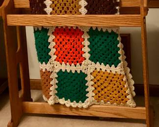 Wood Blanket Stand 