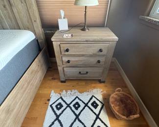 . . . with matching end table and accent lamp -- nice runner as well