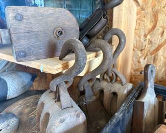 . . . great pulley hardware