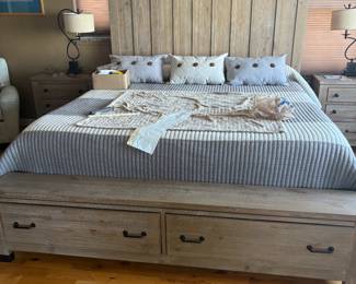 . . . gorgeous barnwood-style king bed