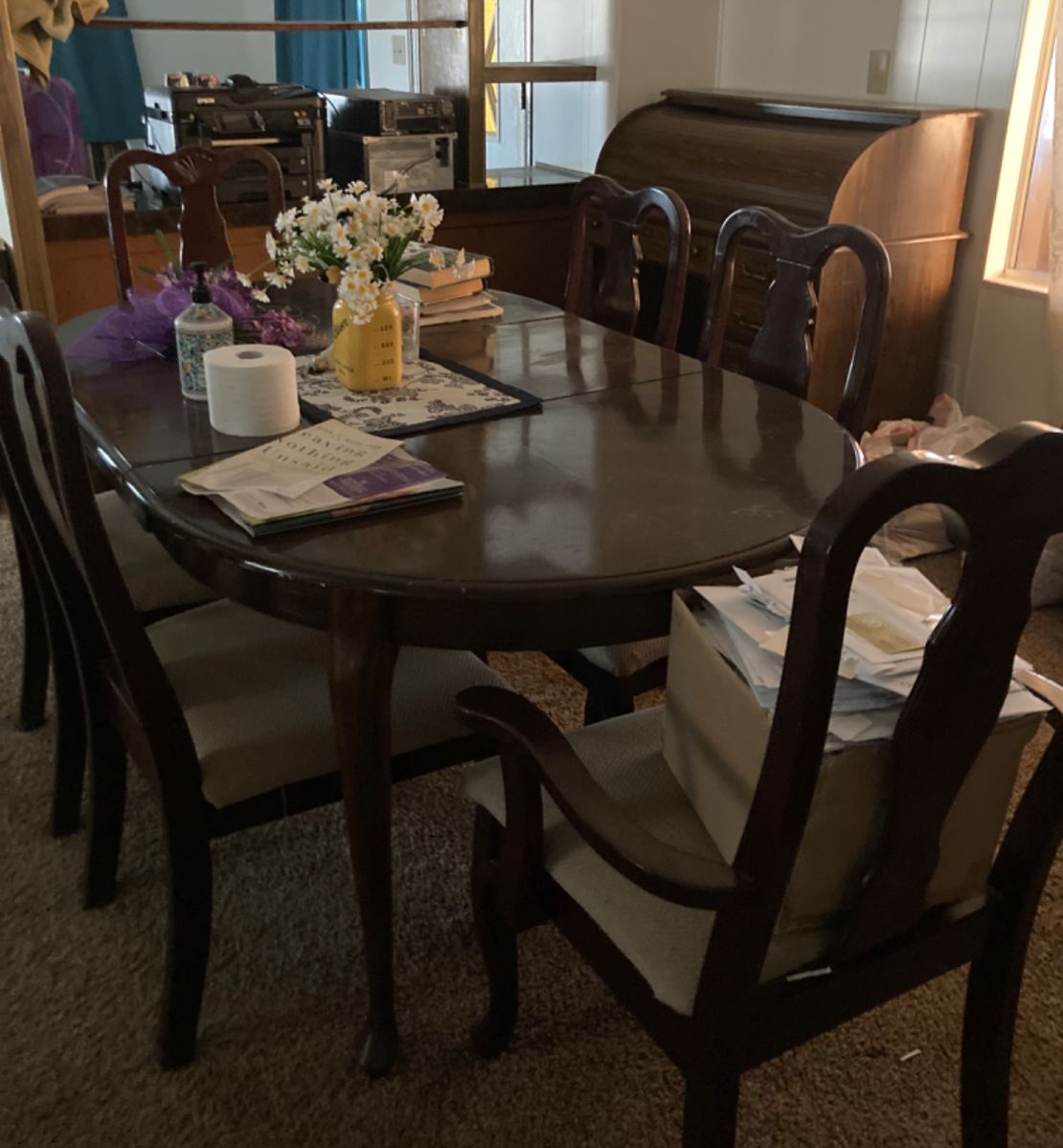 Mahogany table and 6 chairs
