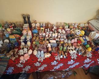 300 salt and pepper shakers  3 dollars each