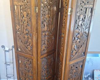 Asian wood screen 100 dollars