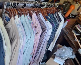 Ralph Lauren 2 x  Men's  clothing like new all shirts  5 dollars each