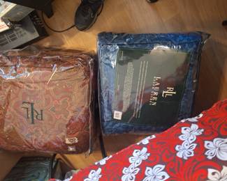 New comforters 25 each