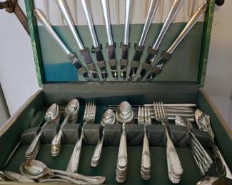 Silverplate set