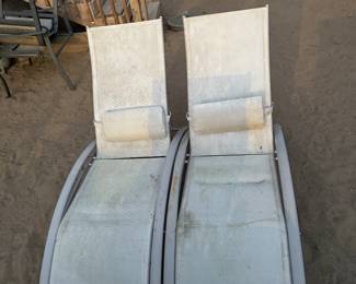 Chaise lounge patio furniture