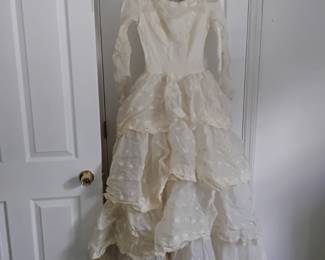 Vintage wedding dress