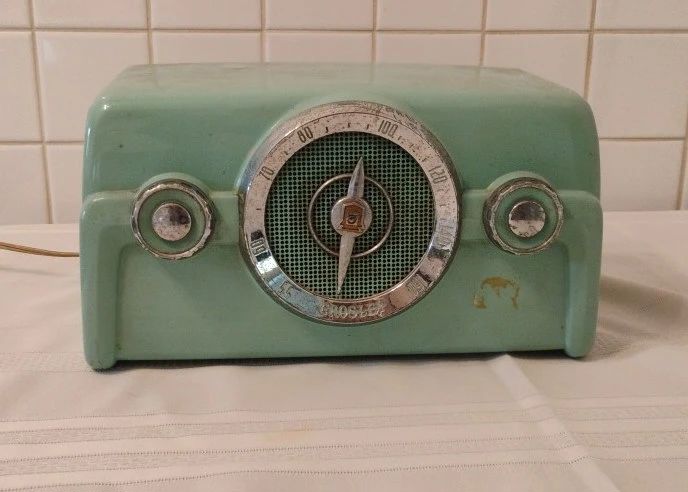 Crosley Radio 