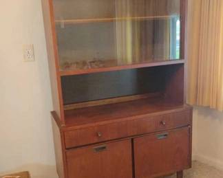 MCM Cabinet 