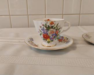Tea Cups 