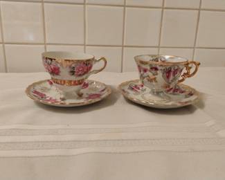 Tea Cups 