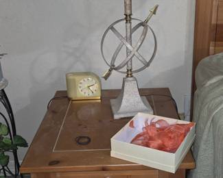 Other Nightstand - Table Lamp 