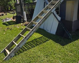Extension Ladder 