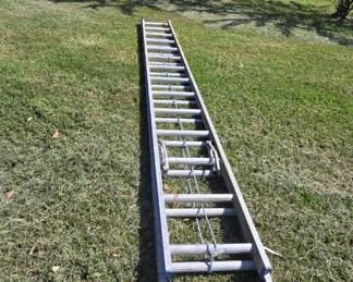 Extension Ladder 