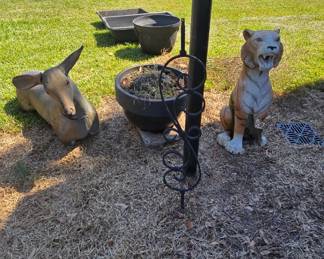 Deer- Tiger - Pots