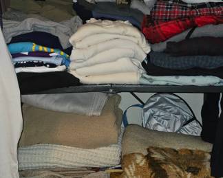 Blankets - Linens - Sheets