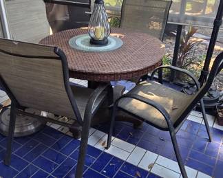 Wicker Table with 4 Chairs