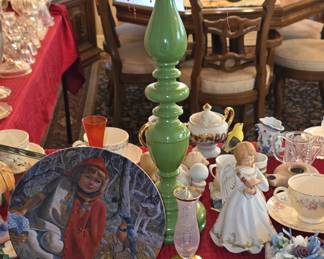 Home Decor - Figurines 